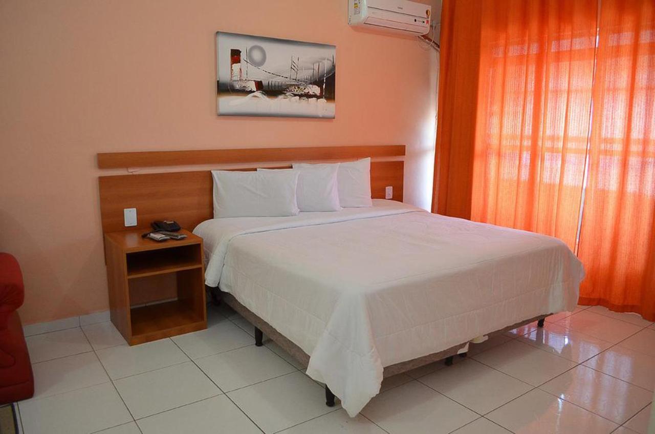 Calabreza Hotel E Restaurante Tres Coracoes Zewnętrze zdjęcie